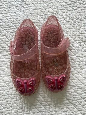 Old navy jellies size 9
